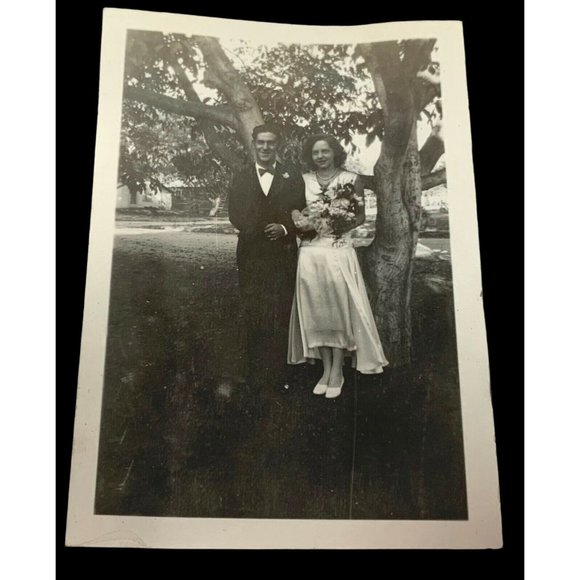 Vintage Found Photo Snapshot Prom Night 1940s Couple Portrait Formal Dress - Picture 2 of 7